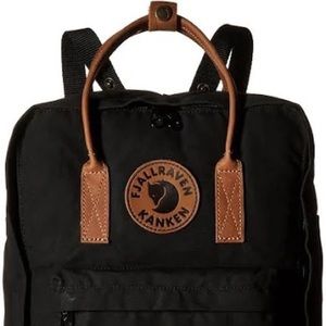Fjallraven Kanken No.2 16L Backpack black leather